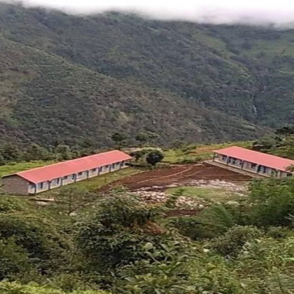 Taksindu Secondary School